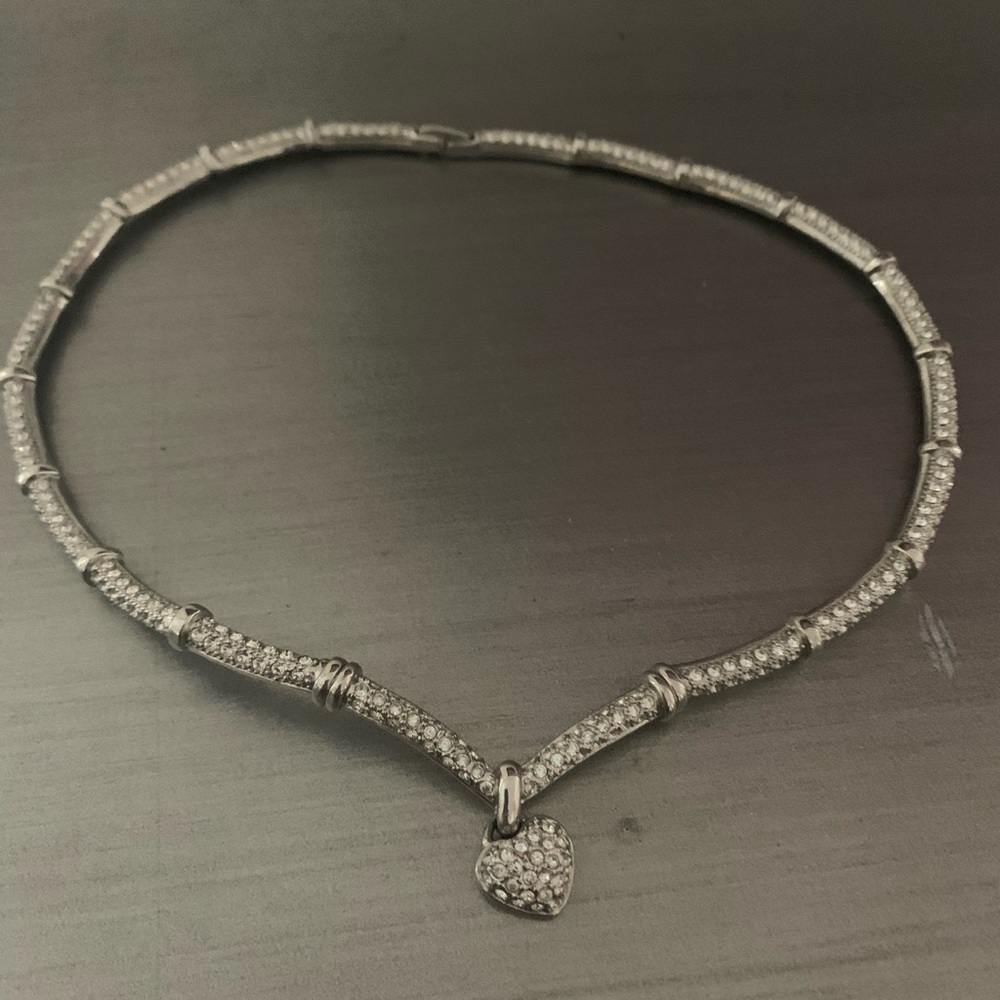Beautiful Diamond Necklace (Costume Jewelry)